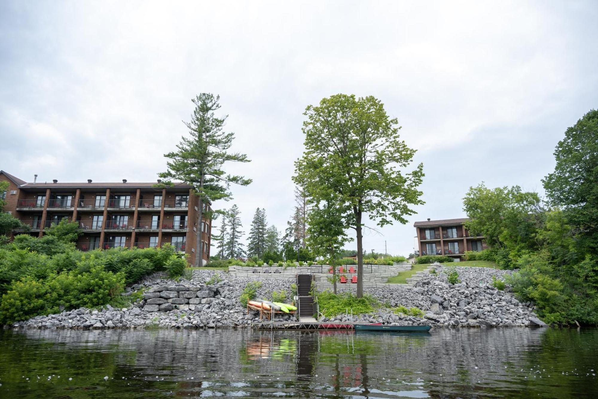 Hotel Ramada By Wyndham On The Rideau Ottawa