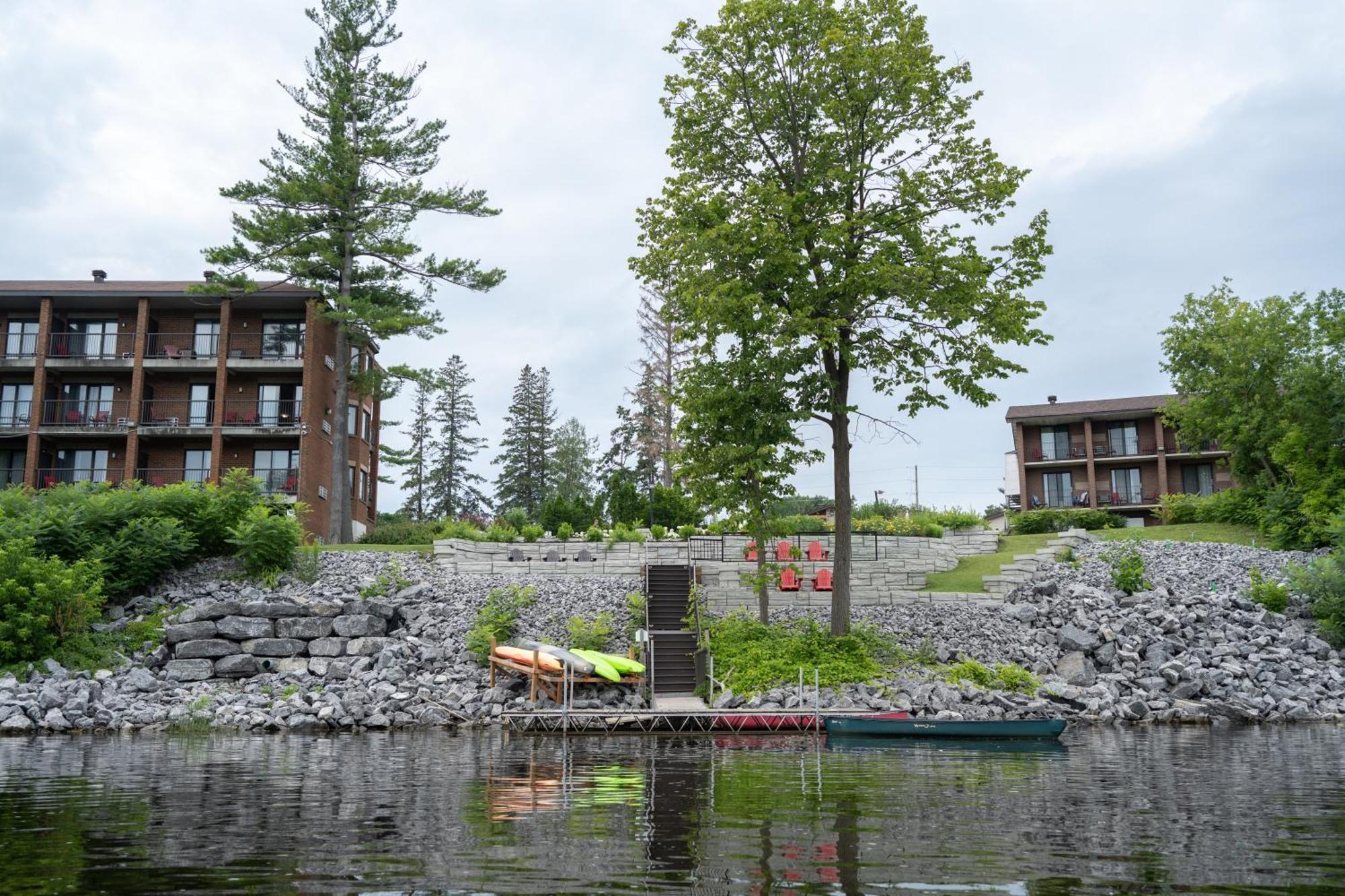 Ramada By Wyndham On The Rideau 3* Ottawa